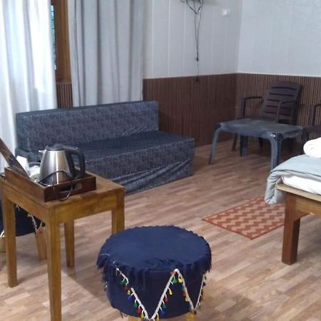 Karthik Resorts, Jeolikote Nainital Exteriör bild